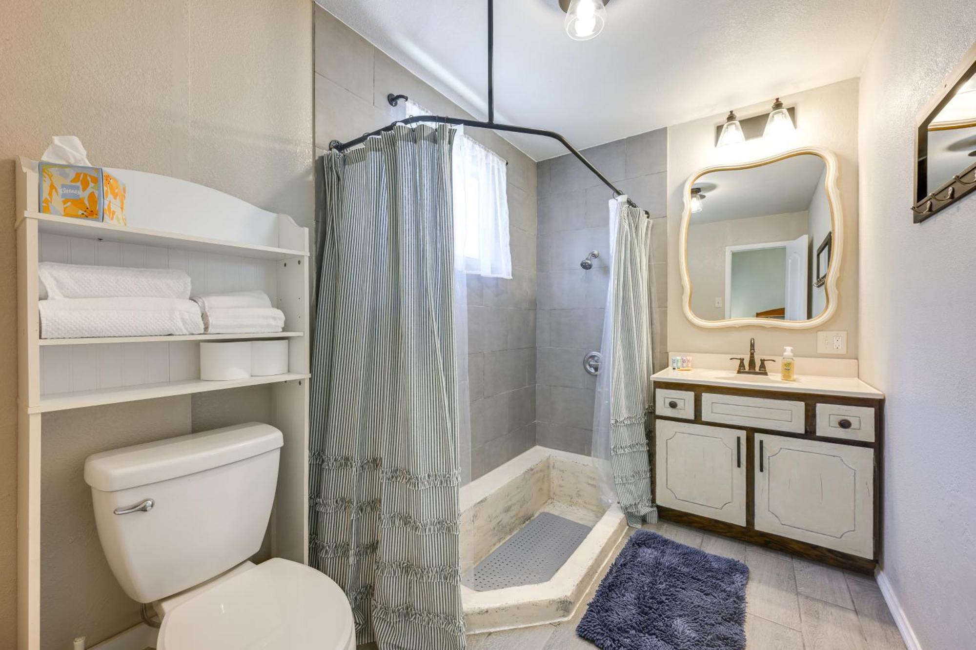8 Mi To Hiking Home With Patio In Dtwn Pioche Exterior photo