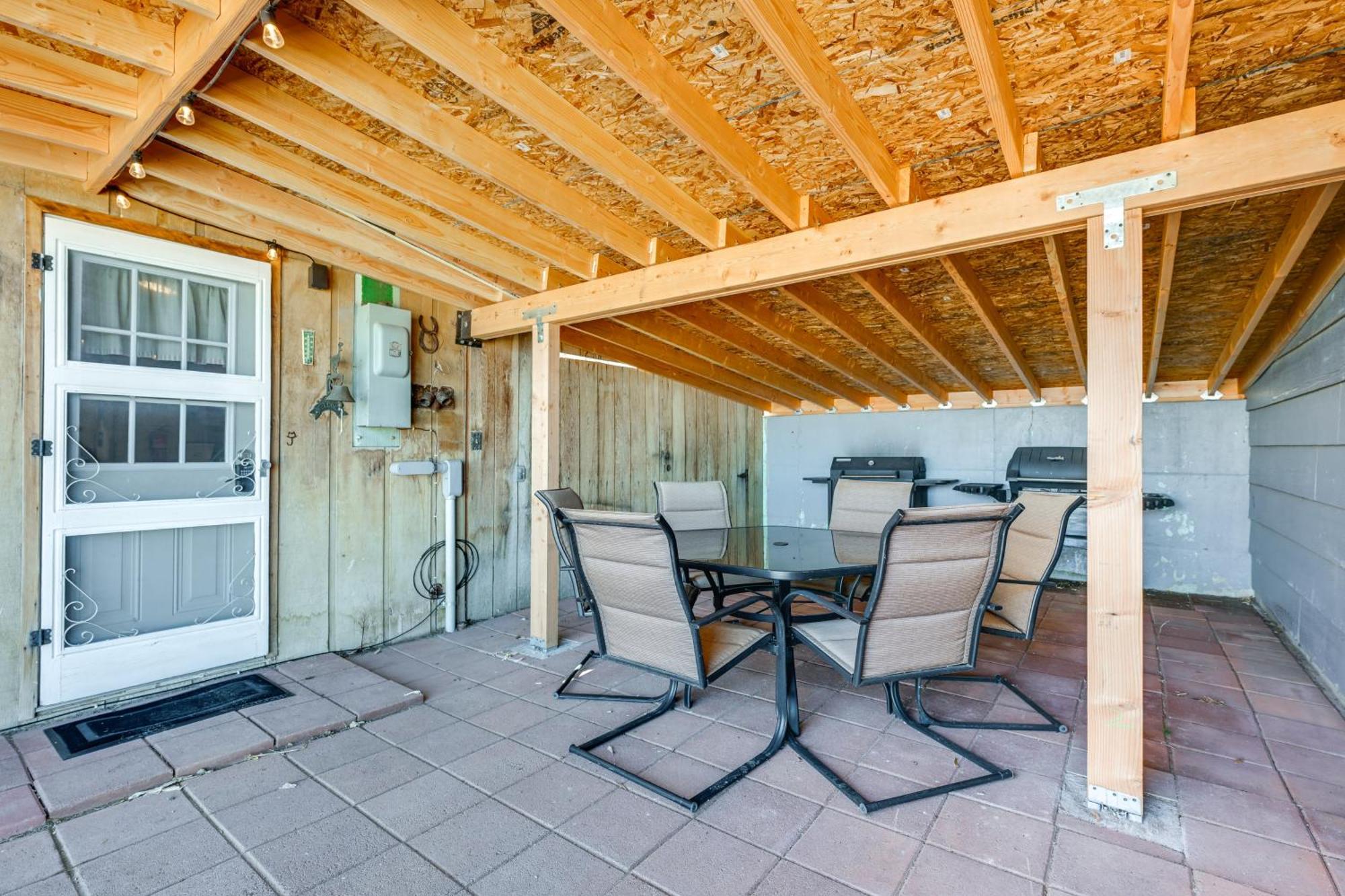 8 Mi To Hiking Home With Patio In Dtwn Pioche Exterior photo